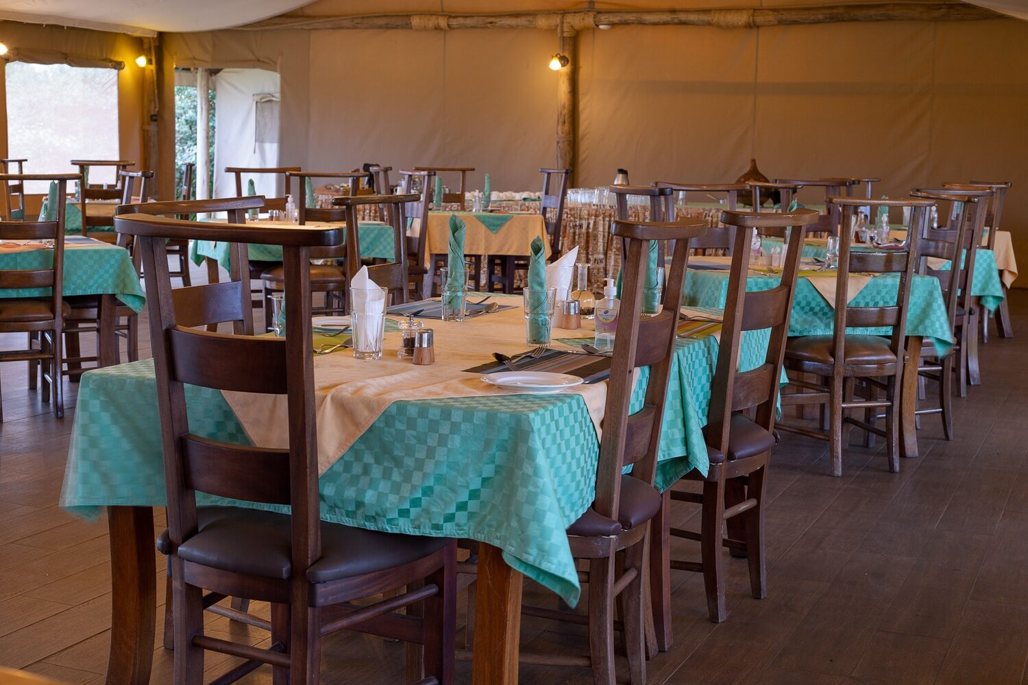 Loyk Mara Camp — Plated Dining